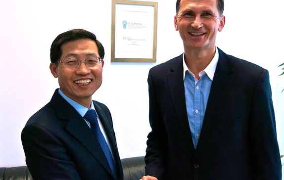 Prof. Dragan Primorac and Ambassador of the Republic of Korea to  Croatia HE Hyung-won